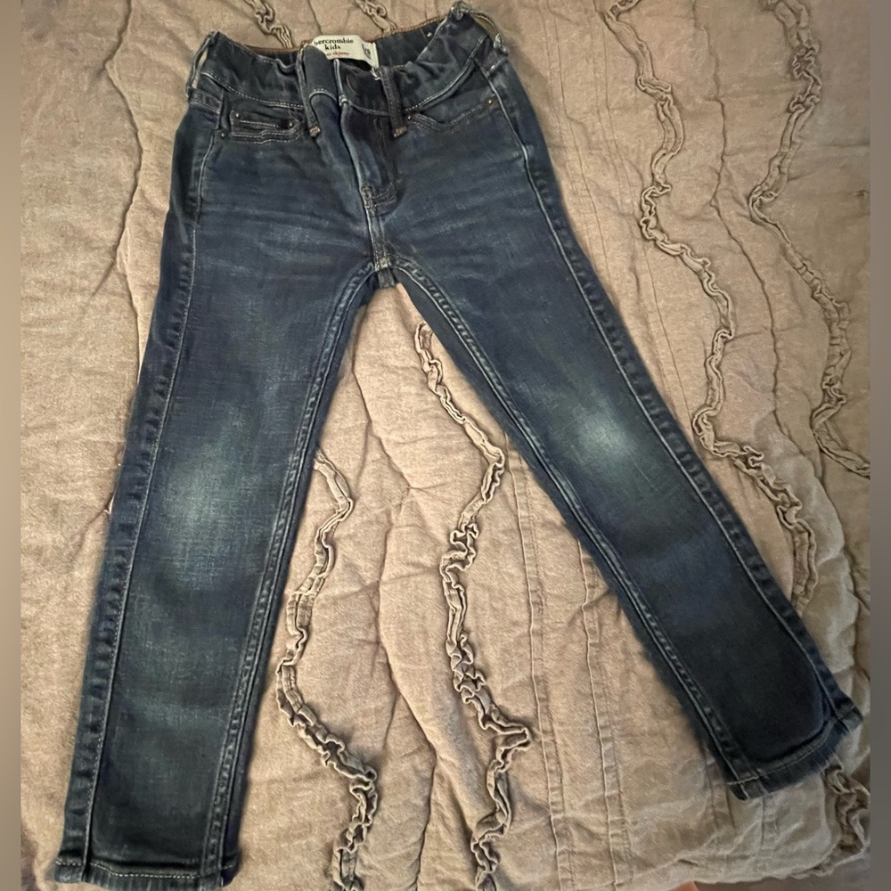 Abercrombie Kids (boys) dark wash super-skinny jeans